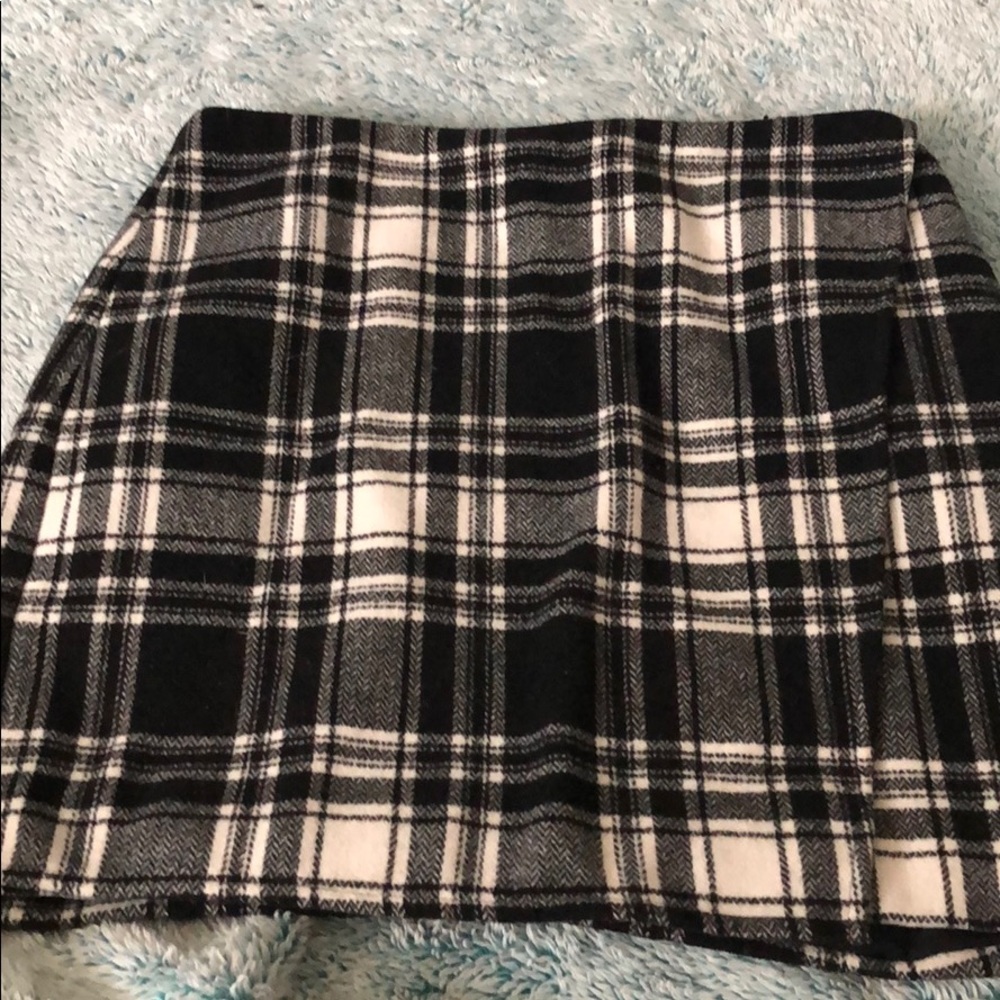 Hollister Size Medium Skirt